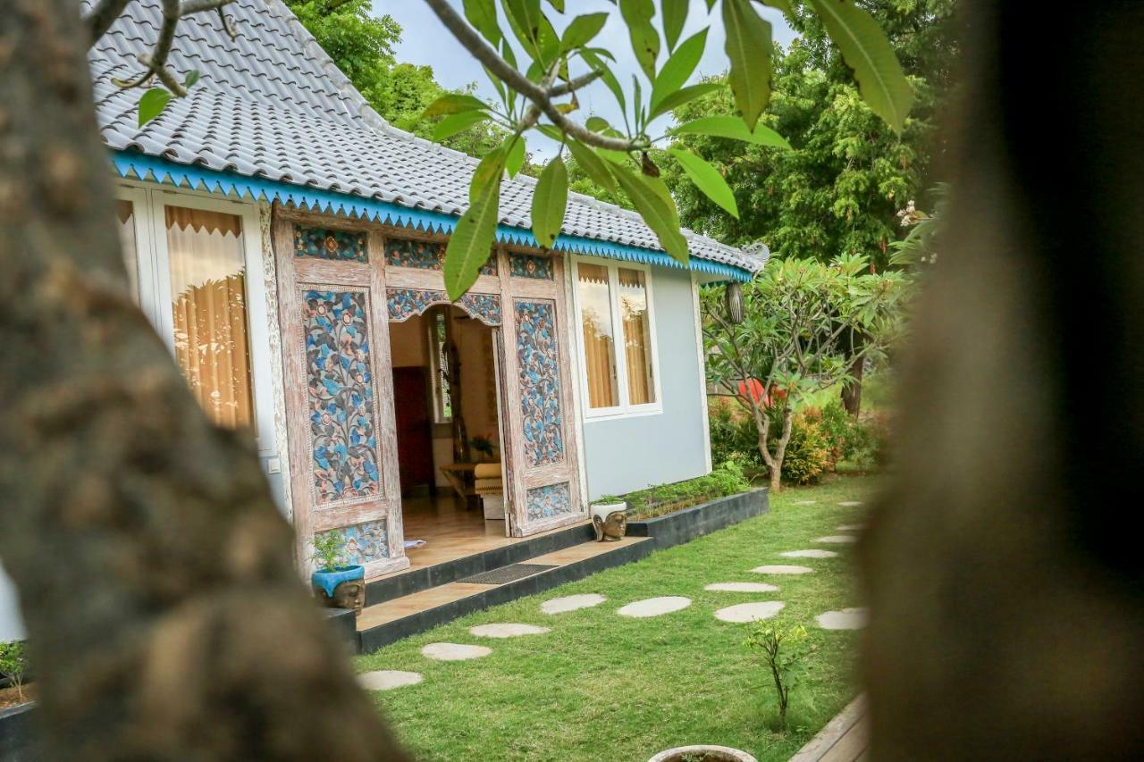 The Kayu Manis Villa Lovina Exterior foto